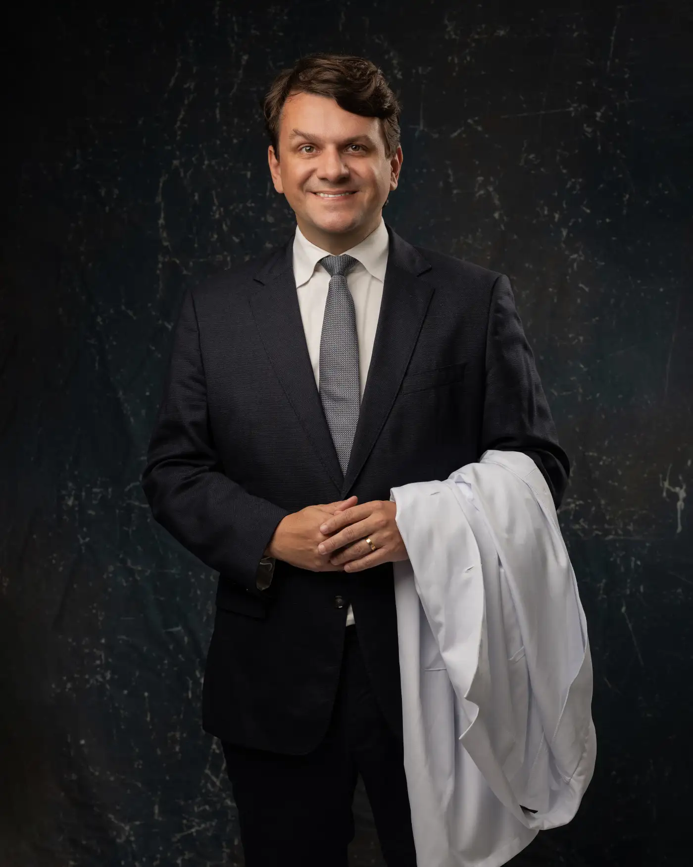Dr. Maikon Madeira